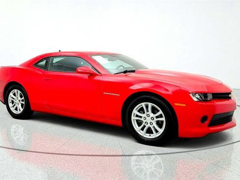 Used 2015 Chevrolet Camaro LS RWD image 3