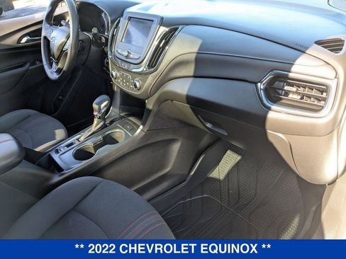 Used 2022 Chevrolet Equinox RS w/ LPO, Floor Liner Package image 35