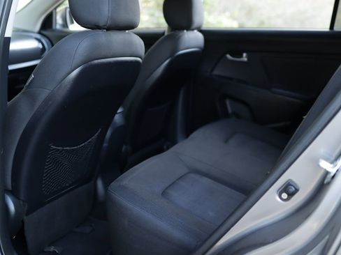 Used 2012 Kia Sportage LX FWD image 20