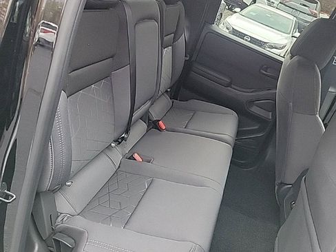 Used 2026 Nissan Frontier SV w/ Tow Package image 25