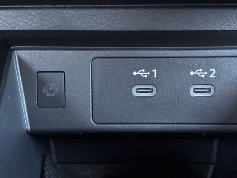 Used 2025 Nissan Kicks SR w/ SR Premium Package image 28