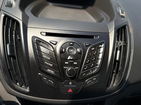 Used 2014 Ford Escape SE FWD image 16