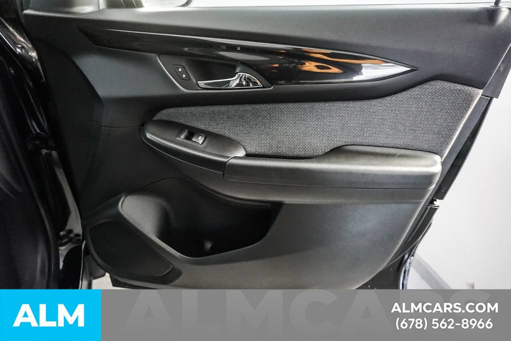 Used 2025 Chevrolet TrailBlazer LT FWD image 40