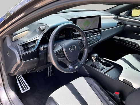 Used 2024 Lexus ES 350 F Sport w/ Accessory Package (Z2) FWD image 18