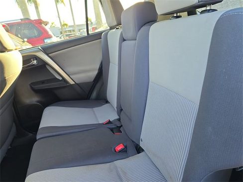Used 2014 Toyota RAV4 XLE image 9