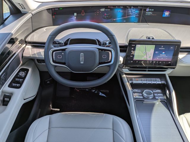 New 2026 Lincoln Nautilus Premier AWD/4WD image 16