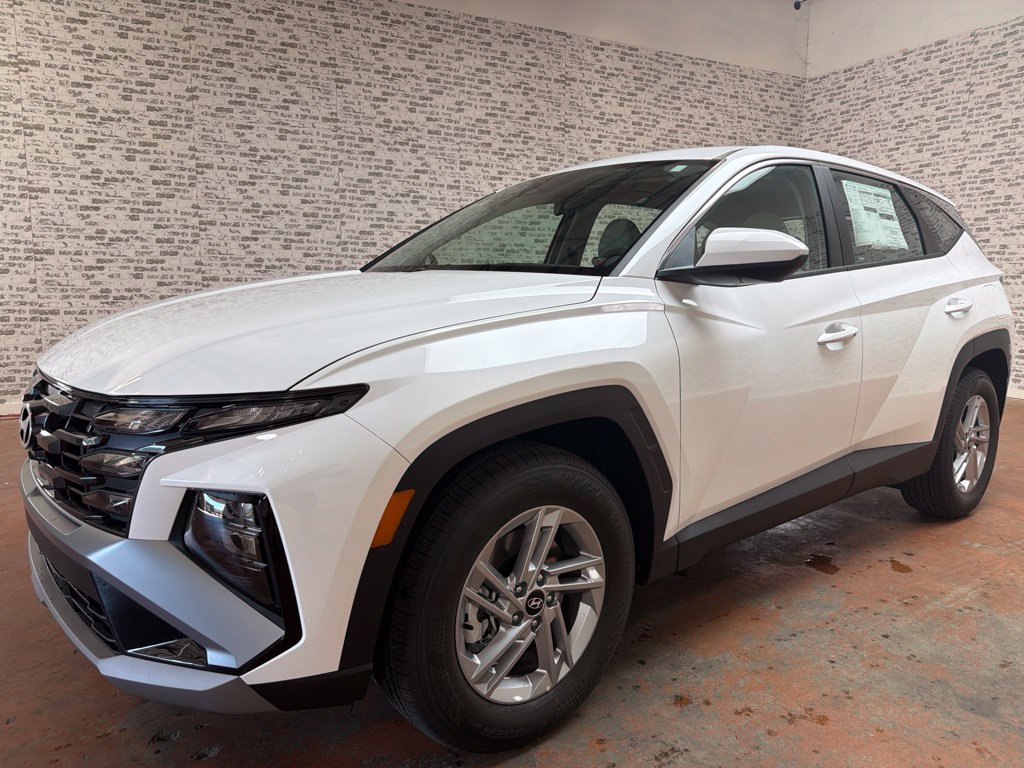 New 2026 Hyundai Tucson SE FWD image 3