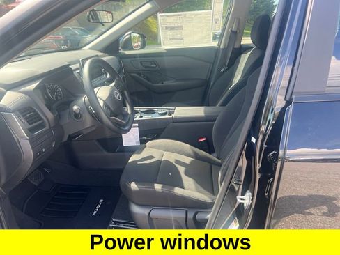Certified 2025 Nissan Rogue S image 11