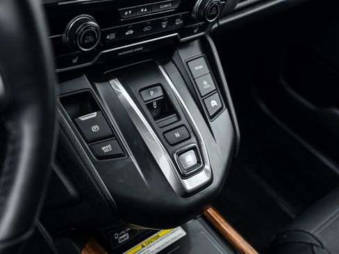 Used 2021 Honda CR-V Touring image 12