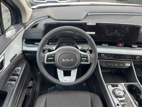 New 2026 Kia Carnival SX image 11