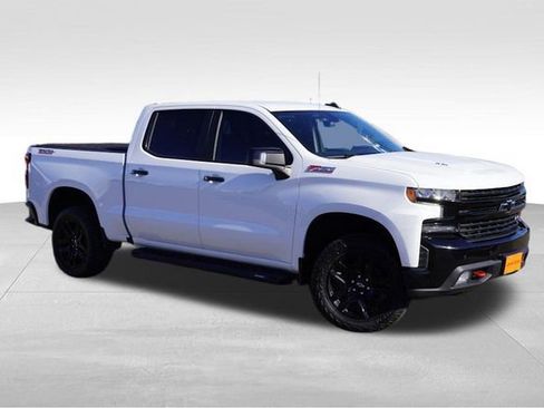 Used 2022 Chevrolet Silverado 1500 LT Trail Boss w/ LT Trail Boss Premium Package image 2