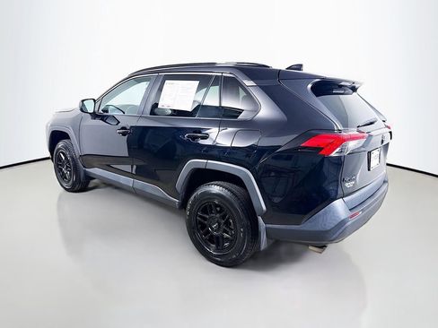 Used 2021 Toyota RAV4 LE w/ Carpet Mat Package (TMS) FWD image 6