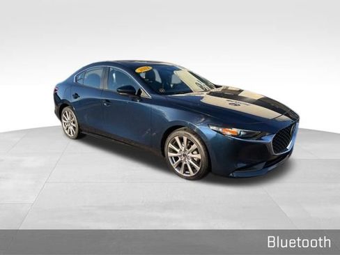 Used 2021 MAZDA MAZDA3 s image 2