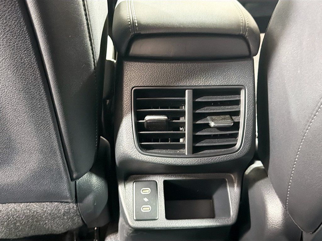 Used 2024 Kia Seltos S AWD/4WD image 26