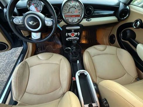 Used 2009 MINI Cooper Hardtop FWD image 13