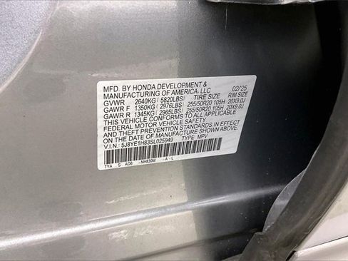 Used 2025 Acura MDX w/ Advance Package image 33
