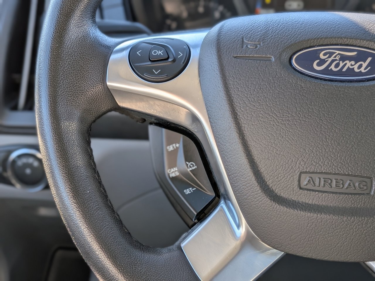 Used 2018 Ford Transit 350 XLT RWD image 31
