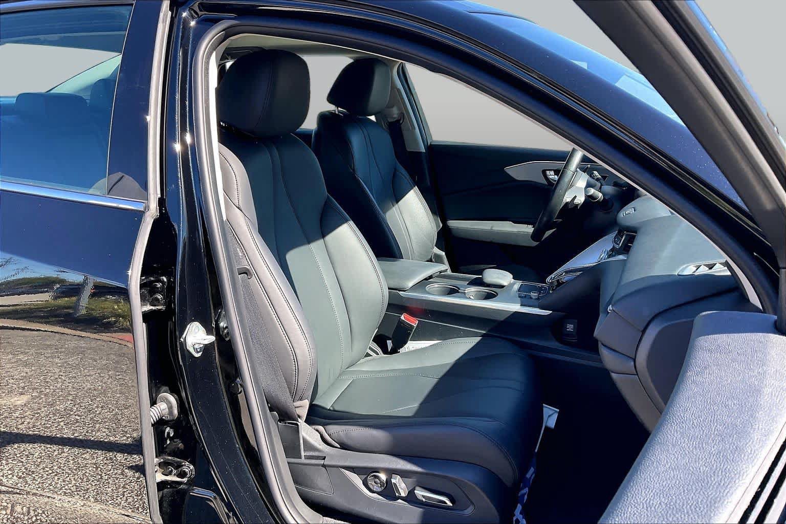 Certified 2023 Acura TLX FWD image 9