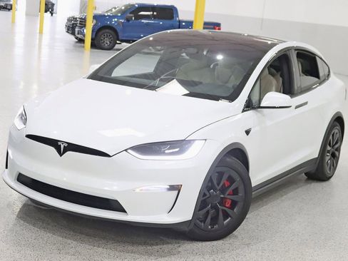Used 2023 Tesla Model X Plaid AWD/4WD image 6