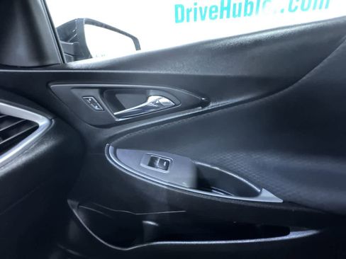 Used 2024 Chevrolet Malibu LT image 35