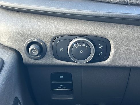 Used 2022 Ford Transit 350 XLT image 40