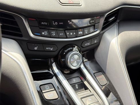 Used 2023 Acura TLX FWD image 35