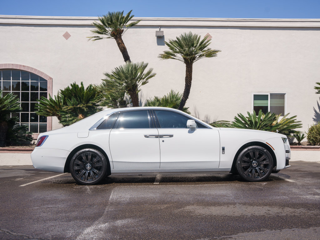 Certified 2023 Rolls-Royce Ghost w/ Ghost Package AWD/4WD image 3