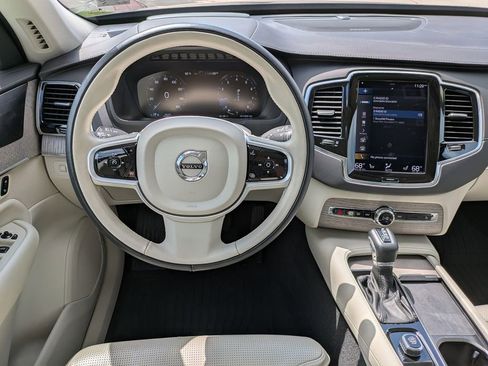 Certified 2022 Volvo XC90 T6 Inscription w/ Advanced Package image 16