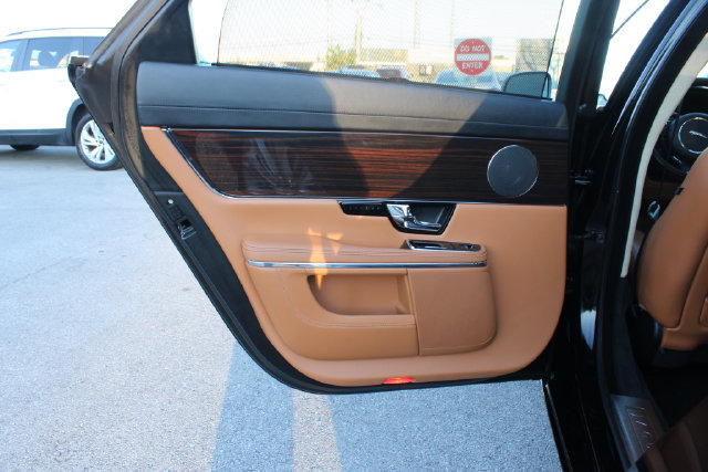 Used 2012 Jaguar XJ L RWD image 28