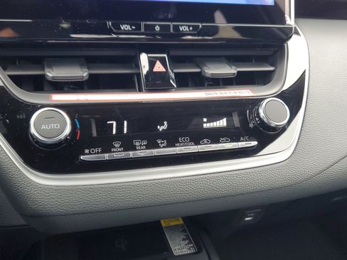 New 2026 Toyota Corolla SE image 29