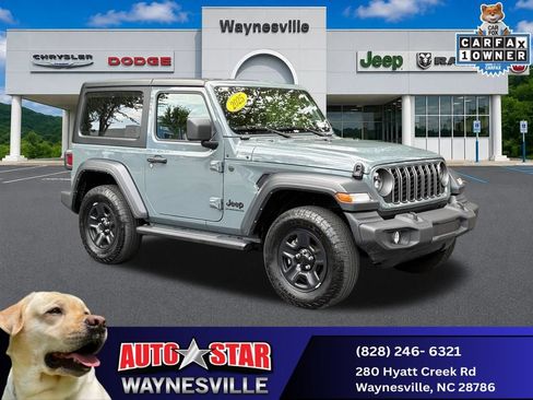 Used 2025 Jeep Wrangler Sport AWD/4WD image 1