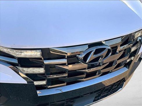 Used 2023 Hyundai Santa Cruz Limited image 28