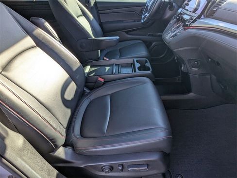 Used 2024 Honda Odyssey Sport image 19