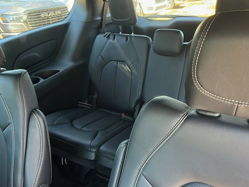 New 2026 Chrysler Voyager LX image 20