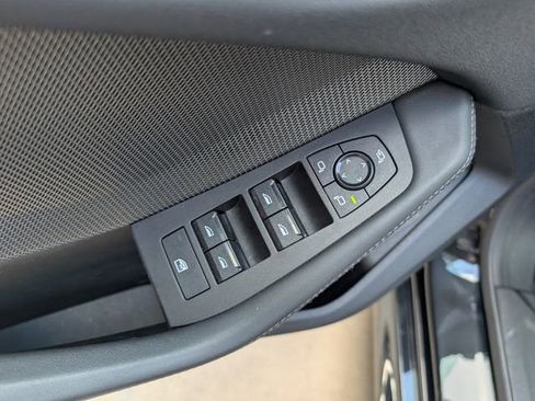 Used 2025 BMW 228i xDrive AWD/4WD image 20