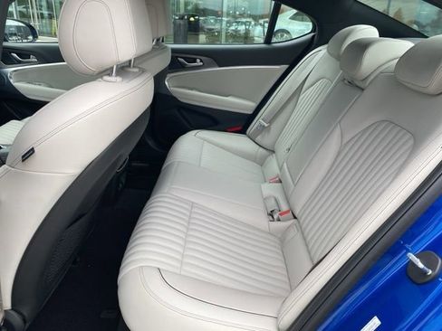 Used 2025 Genesis G70 3.3T Advanced image 13