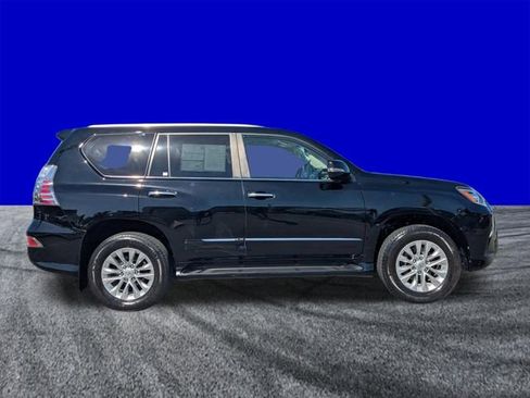 Used 2018 Lexus GX 460 Premium w/ Premium Package AWD/4WD image 2