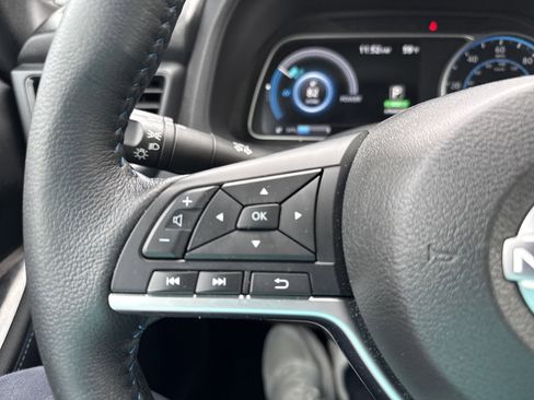 Certified 2024 Nissan Leaf SV Plus FWD image 22