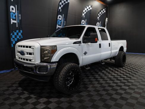 Used 2011 Ford F350 XL w/ PWR Equipment Group AWD/4WD image 1