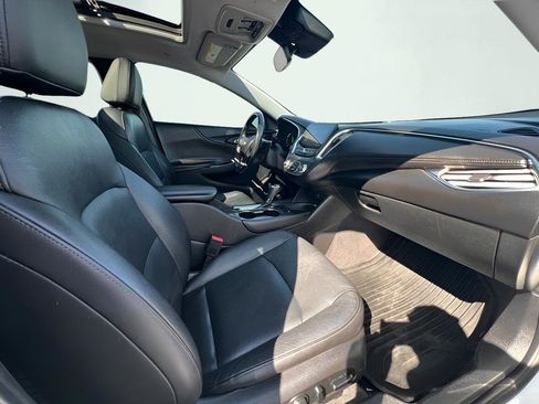 Used 2018 Chevrolet Malibu LT w/ True North Edition FWD image 30