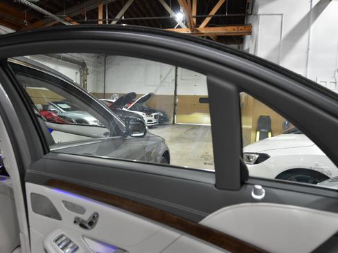Used 2015 Mercedes-Benz S 550 4MATIC Sedan image 58