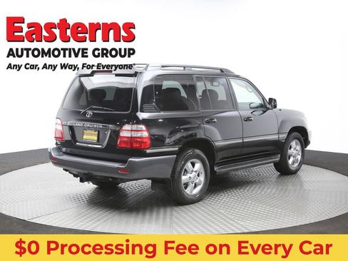 Used 2005 Toyota Land Cruiser AWD/4WD image 44