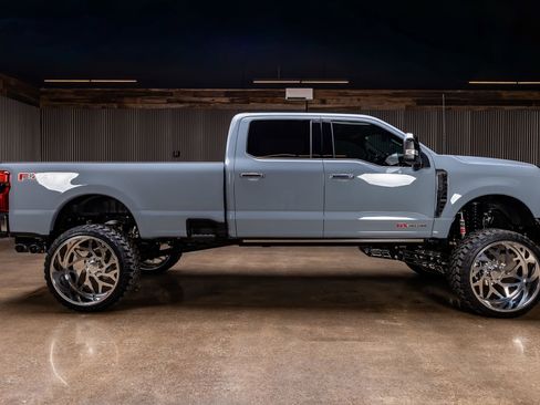 Used 2026 Ford F350 King Ranch w/ Chrome Package image 11