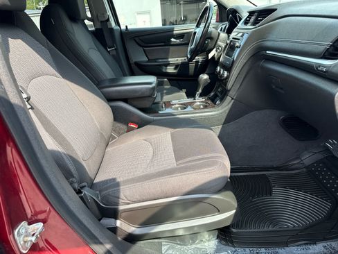 Used 2016 Chevrolet Traverse LT AWD/4WD image 12