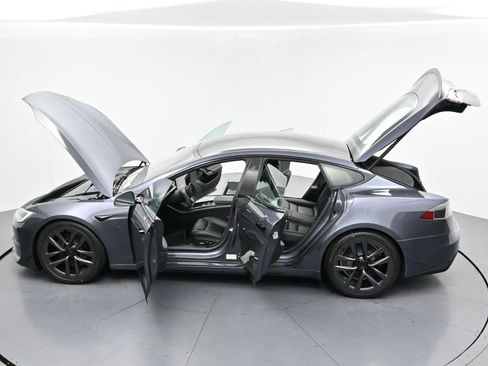 Used 2021 Tesla Model S Plaid AWD/4WD image 37