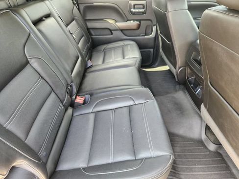 Used 2017 GMC Sierra 2500 Denali w/ Duramax Plus Package AWD/4WD image 30