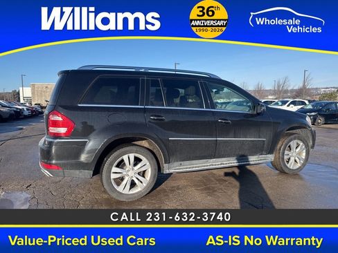 Used 2011 Mercedes-Benz GL 450 4MATIC image 4