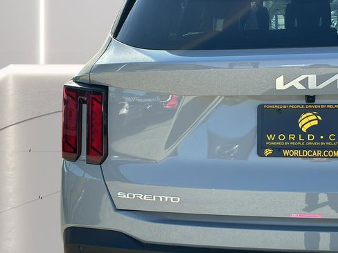 New 2025 Kia Sorento S AWD/4WD image 31