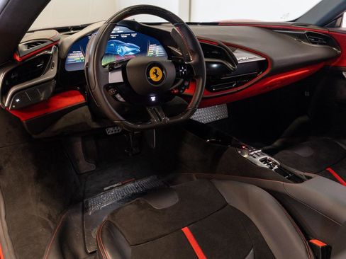Used 2022 Ferrari SF90 Stradale image 2