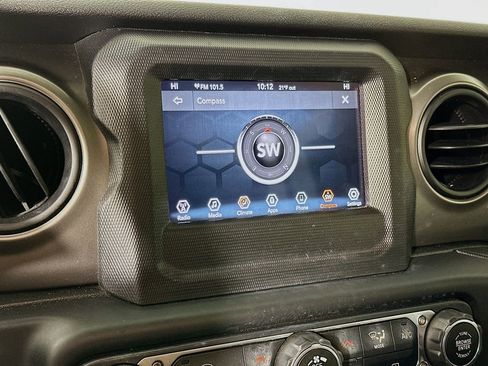 Used 2019 Jeep Wrangler Unlimited Sport S image 17